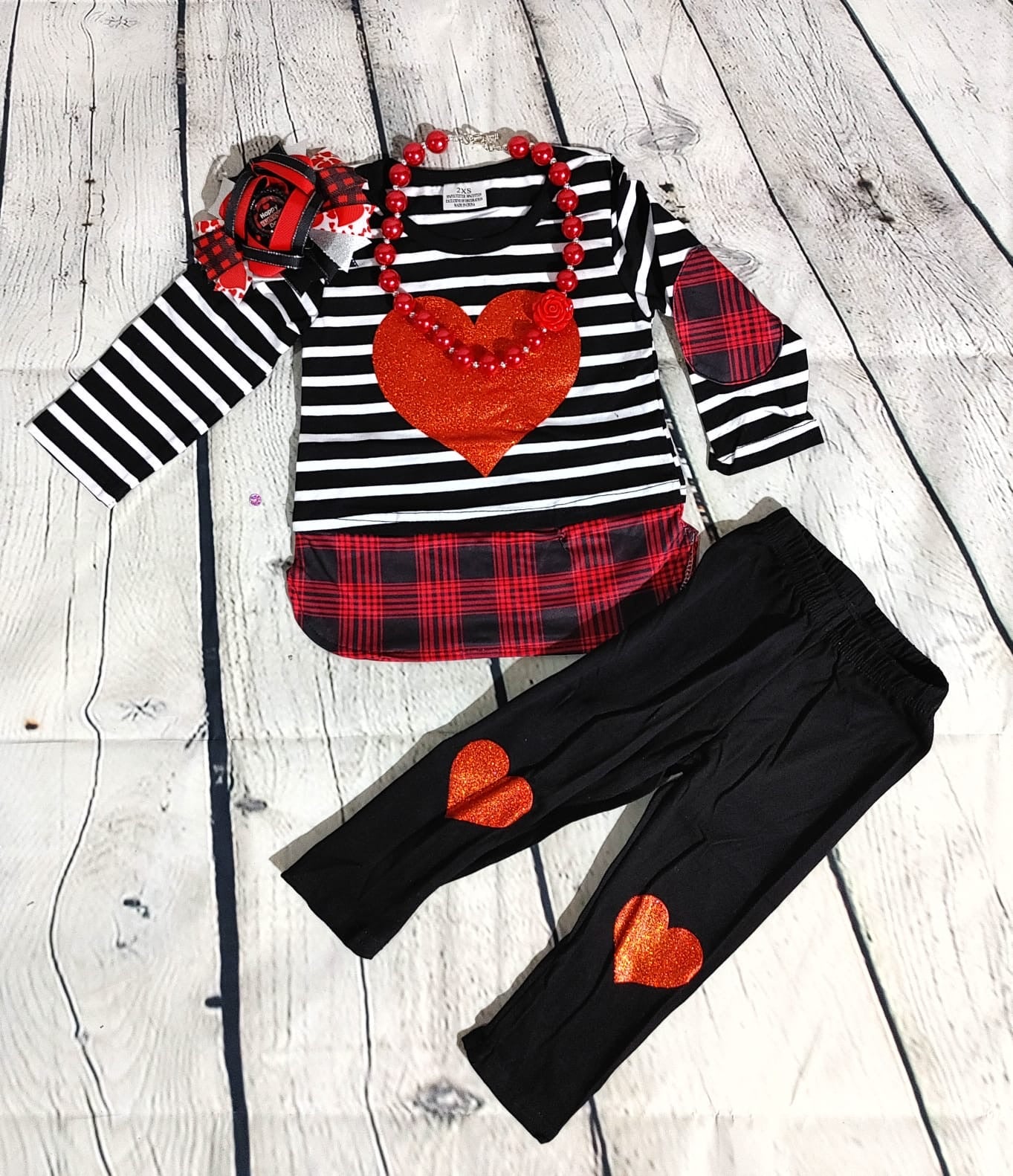 Heart On Her Knee Pants Set