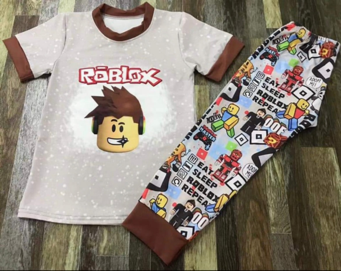 Blox’s 2 piece set
