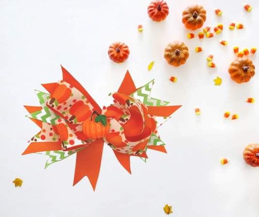 Pretty pumpkins bow