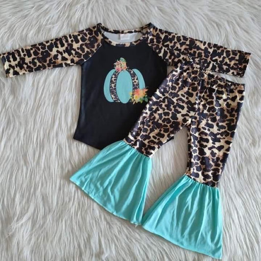 Pumpkin Princess Bells Set